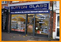 Sutton Glass 397659 Image 0